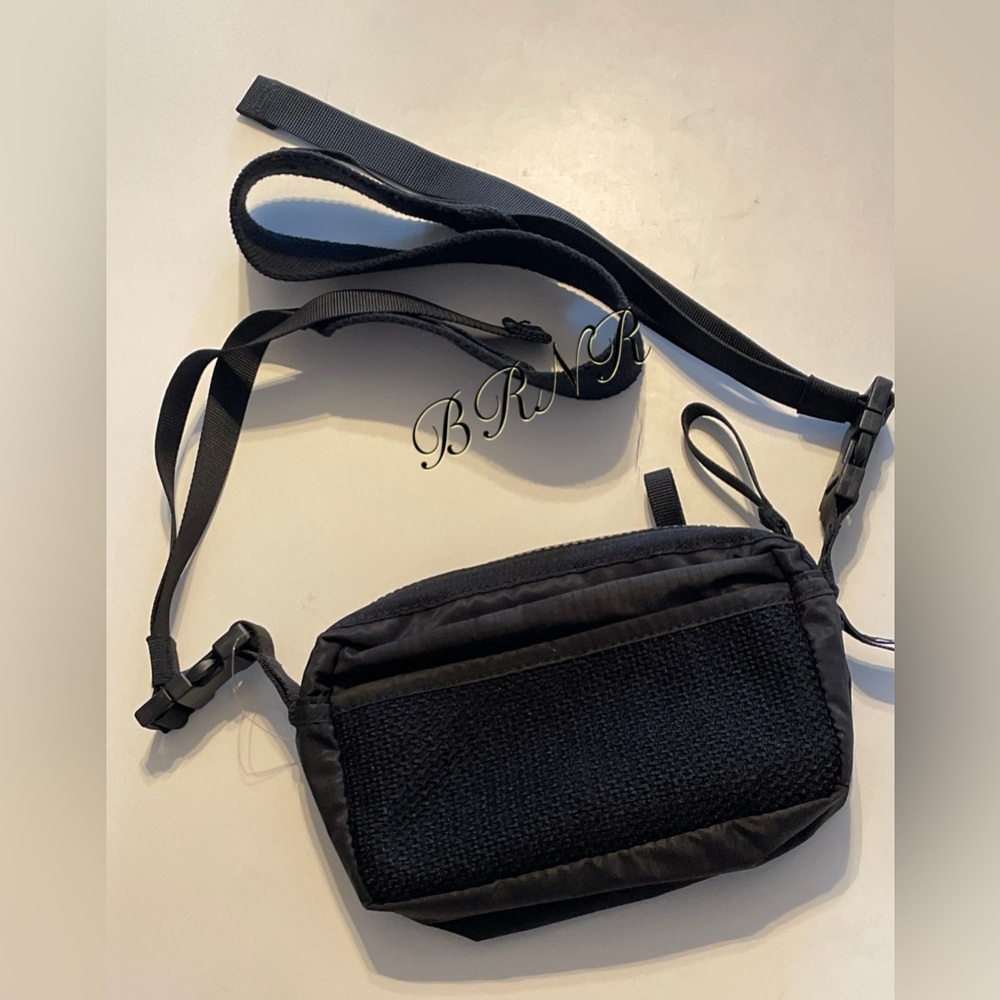ACNE STUDIO Akila Face Plaque Ripstop Crossbody Bag NWOT - Picture 7 of 16